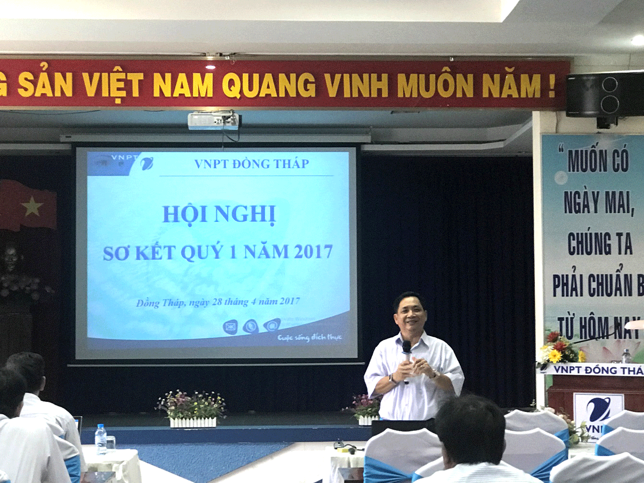 VNPT Đồng Tháp tổ chức Hội nghị Sơ kết SXKD quí 1 - Đối thoại doanh nghiệp lần thứ nhất năm 2017 VNPT Đồng Tháp tổ chức Hội nghị Sơ kết SXKD quí 1 - Đối thoại doanh nghiệp lần thứ nhất năm 2017