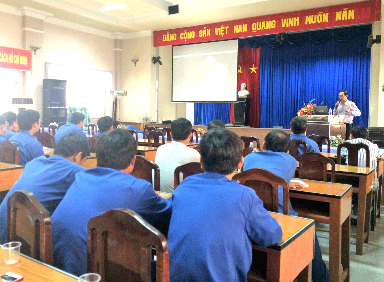 VNPT Tây Ninh tổ chức tập huấn ATVSLĐ năm 2017 VNPT Tây Ninh tổ chức tập huấn ATVSLĐ năm 2017