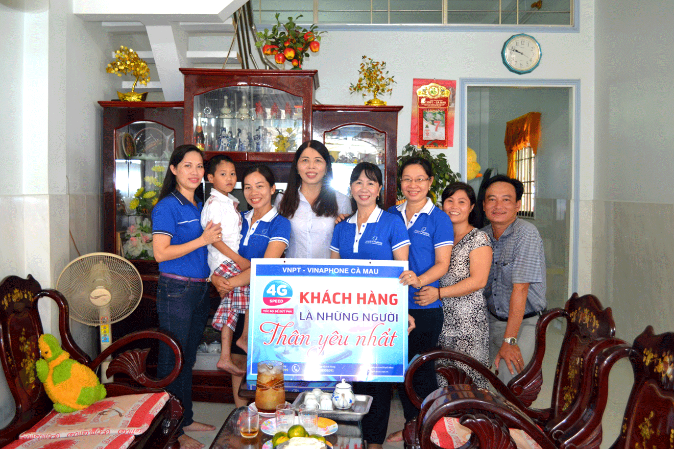 Công đoàn Trung tâm Kinh doanh VNPT Cà Mau tổ chức thăm hỏi con CBCNV mắc bệnh hiểm nghèo Công đoàn Trung tâm Kinh doanh VNPT Cà Mau tổ chức thăm hỏi con CBCNV mắc bệnh hiểm nghèo