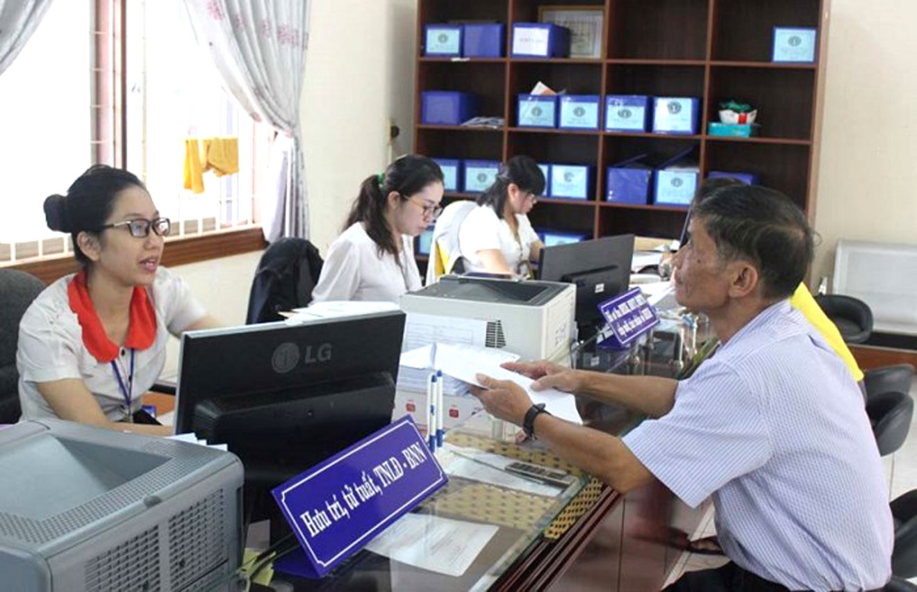 Từ 01/01/2018 áp dụng nhiều quy định mới về chính sách Bảo hiểm Xã hội Từ 01/01/2018 áp dụng nhiều quy định mới về chính sách Bảo hiểm Xã hội