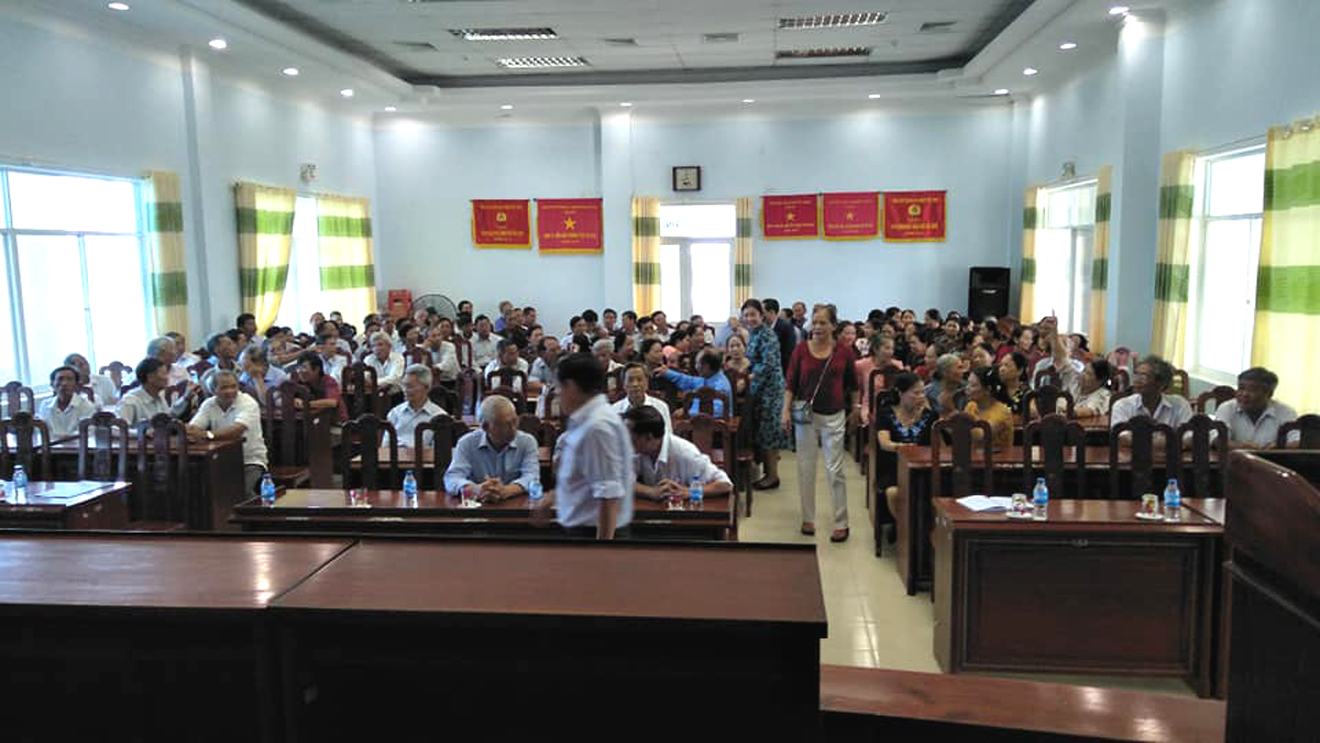 VNPT Quảng Ngãi: Họp mặt cán bộ hưu trí nhân kỷ niệm Ngày Truyền thống Ngành VNPT Quảng Ngãi: Họp mặt cán bộ hưu trí nhân kỷ niệm Ngày Truyền thống Ngành