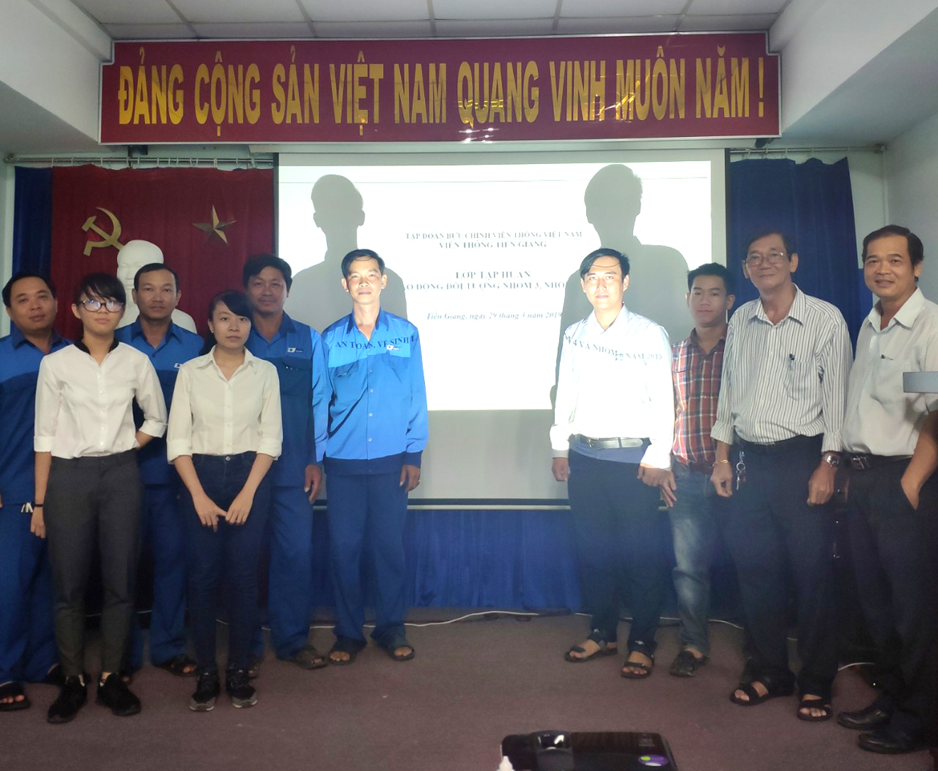 VNPT Tiền Giang tổ chức tập huấn nghiệp vụ An toàn vệ sinh lao động năm 2019 VNPT Tiền Giang tổ chức tập huấn nghiệp vụ An toàn vệ sinh lao động năm 2019
