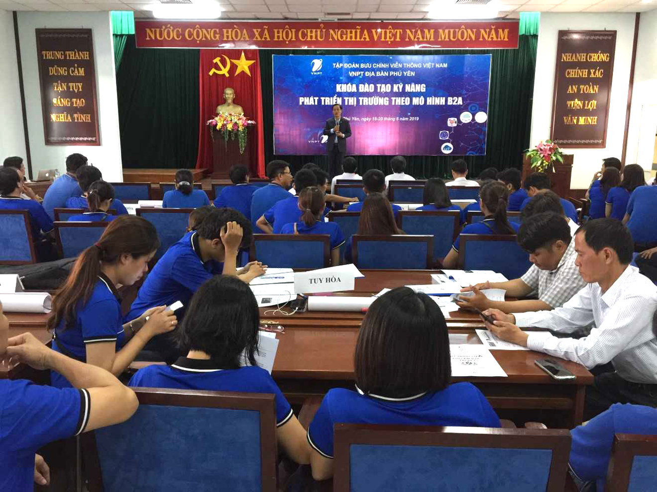 VNPT địa bàn Phú Yên tổ chức khóa đào tạo Phương thức phát triển thị trường theo mô hình B2A VNPT địa bàn Phú Yên tổ chức khóa đào tạo Phương thức phát triển thị trường theo mô hình B2A