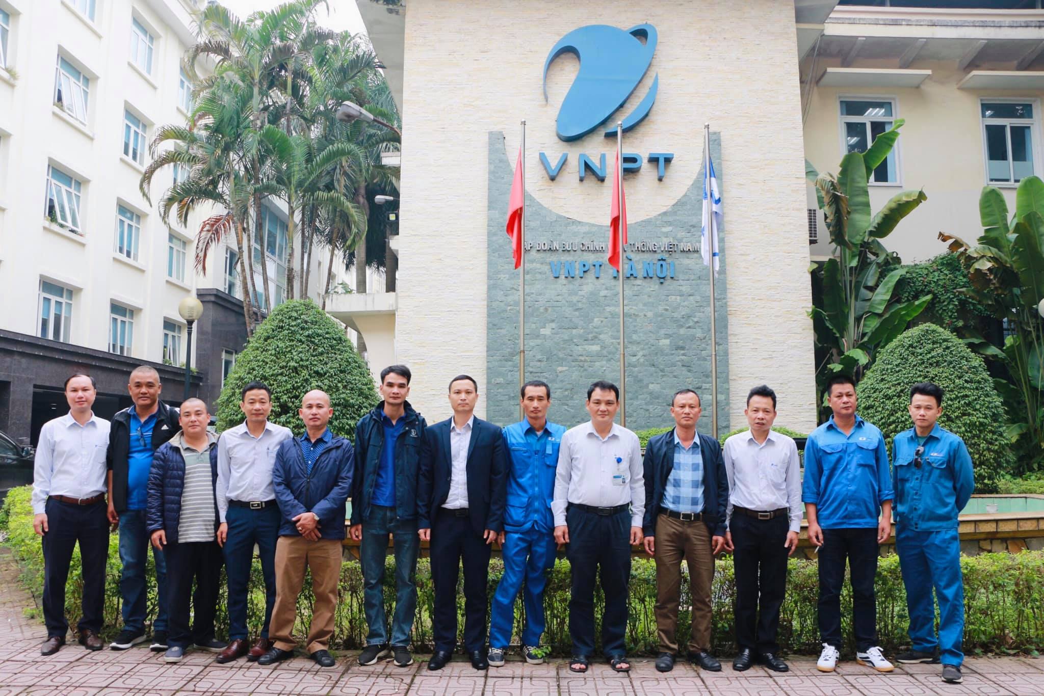 Đoàn công tác VNPT Hà Nội lên đường vào Quảng Nam hỗ trợ khắc phục mạng lưới Đoàn công tác VNPT Hà Nội lên đường vào Quảng Nam hỗ trợ khắc phục mạng lưới