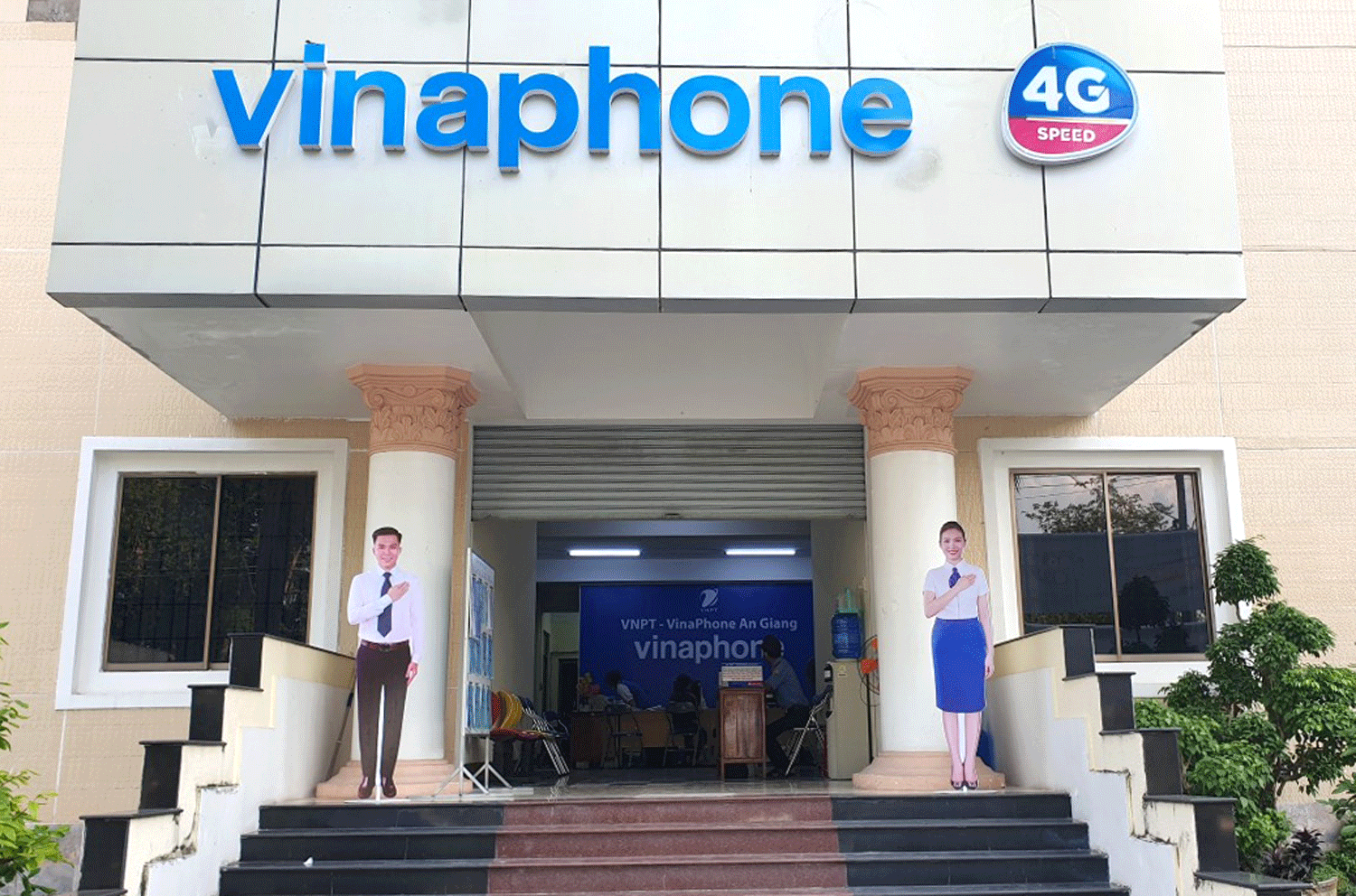 Trung tâm Kinh doanh VNPT-An Giang triển khai văn hóa cúi chào-Nét đẹp của người VNPT. Trung tâm Kinh doanh VNPT-An Giang triển khai văn hóa cúi chào-Nét đẹp của người VNPT.