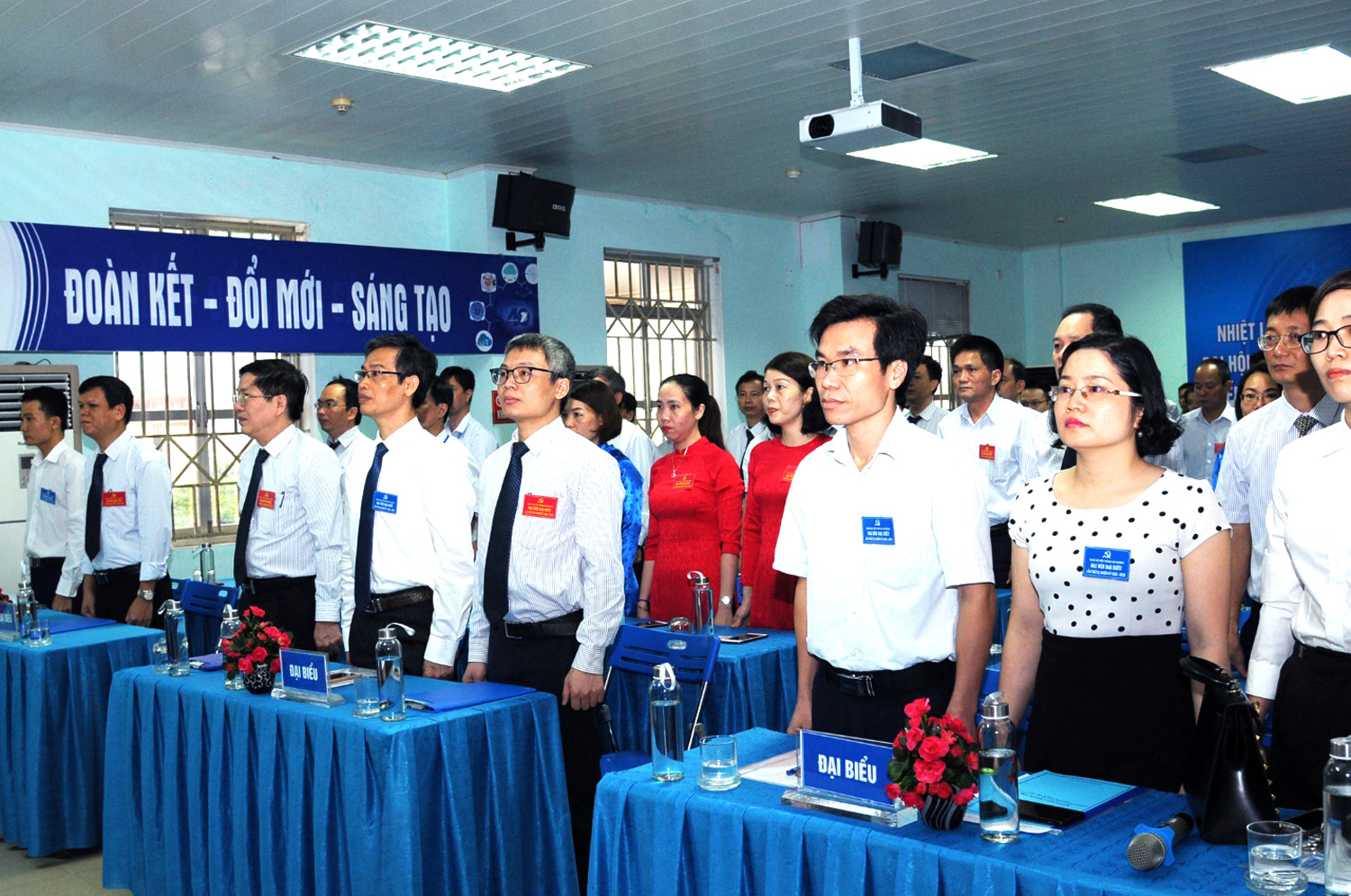VNPT địa bàn Hải Dương tổ chức thành công Đại hội Đảng bộ lần thứ XX, nhiệm kỳ 2020 – 2025. VNPT địa bàn Hải Dương tổ chức thành công Đại hội Đảng bộ lần thứ XX, nhiệm kỳ 2020 – 2025.
