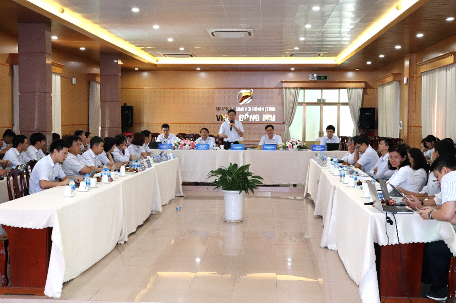 Hội nghị triển khai chương trình giám sát kinh doanh dịch vụ di động địa bàn Đồng Nai năm 2020. Hội nghị triển khai chương trình giám sát kinh doanh dịch vụ di động địa bàn Đồng Nai năm 2020.