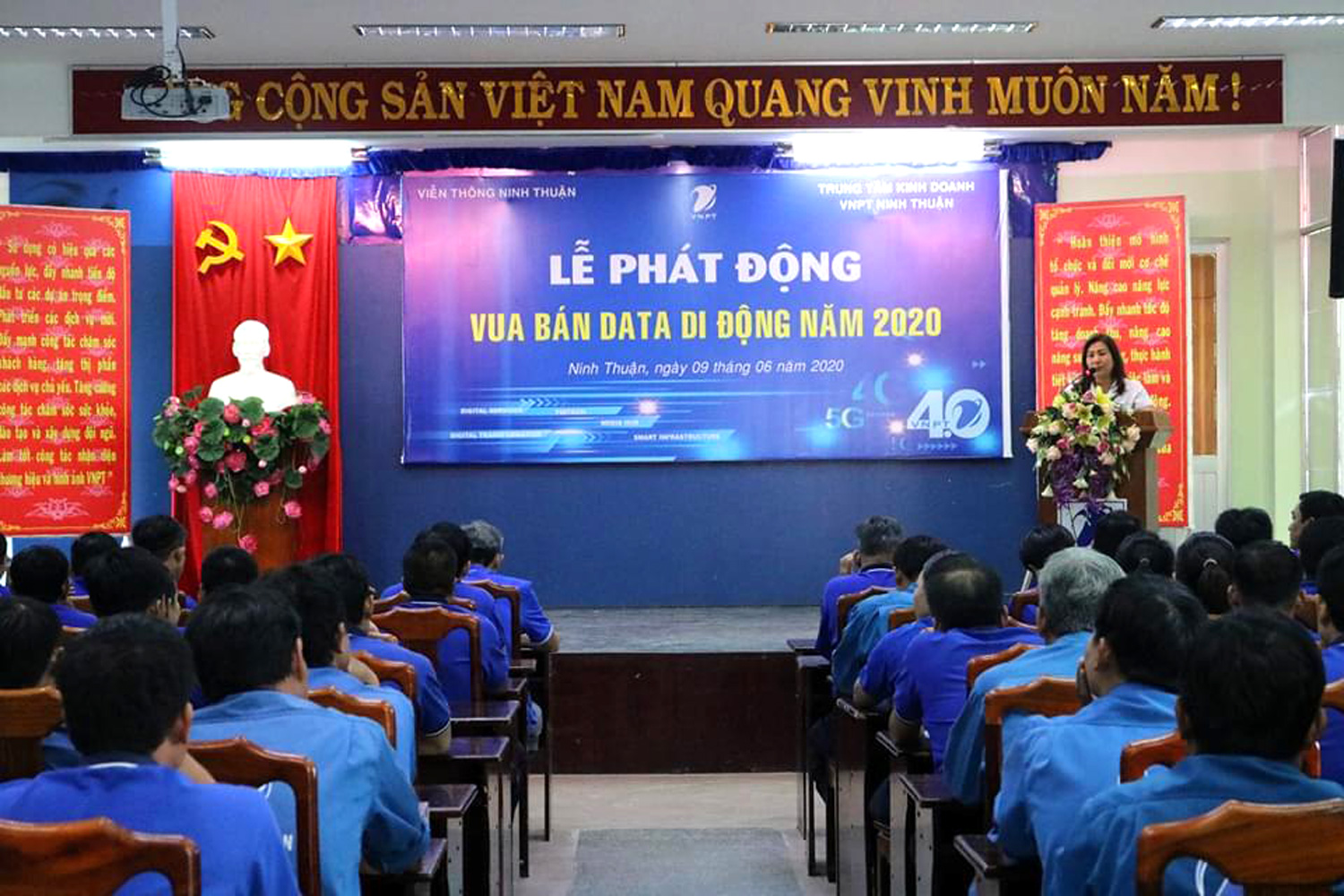 VNPT địa bàn Ninh Thuận phát động thi đua “Vua bán gói” năm 2020. VNPT địa bàn Ninh Thuận phát động thi đua “Vua bán gói” năm 2020.