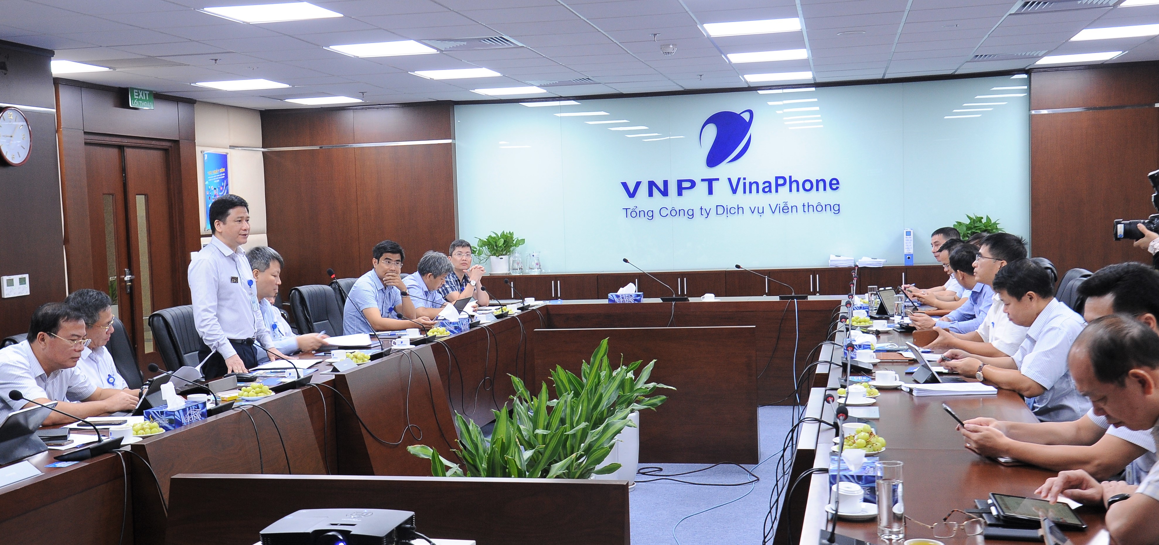 Kiểm tra việc thực hiện Quy chế dân chủ cơ sở tại VNPT VinaPhone Kiểm tra việc thực hiện Quy chế dân chủ cơ sở tại VNPT VinaPhone