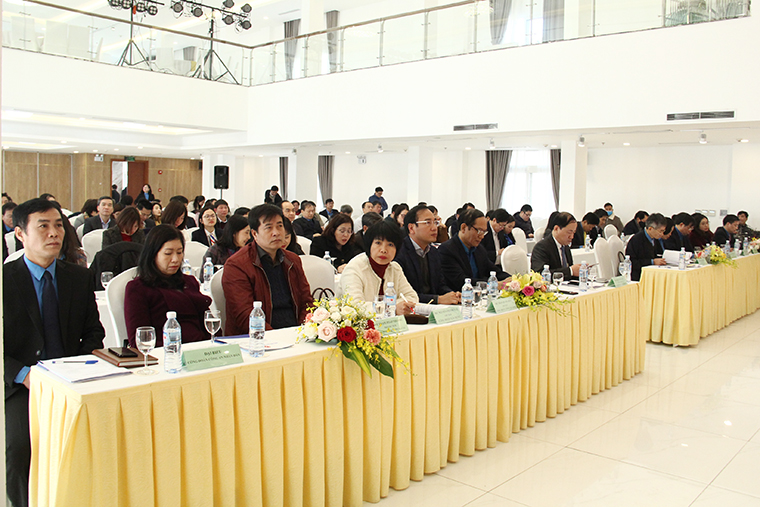Hội nghị Sơ kết nửa nhiệm kỳ XV - Tổng kết công tác năm 2020 và triển khai nhiệm vụ năm 2021 Công đoàn Thông tin và Truyền thông Việt Nam Hội nghị Sơ kết nửa nhiệm kỳ XV - Tổng kết công tác năm 2020 và triển khai nhiệm vụ năm 2021 Công đoàn Thông tin và Truyền thông Việt Nam